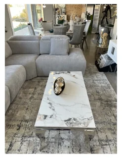 Mesa Isabelina tapa porcelánica