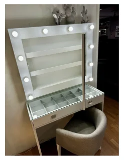 TOCADOR CON ESPEJO CAMERINO